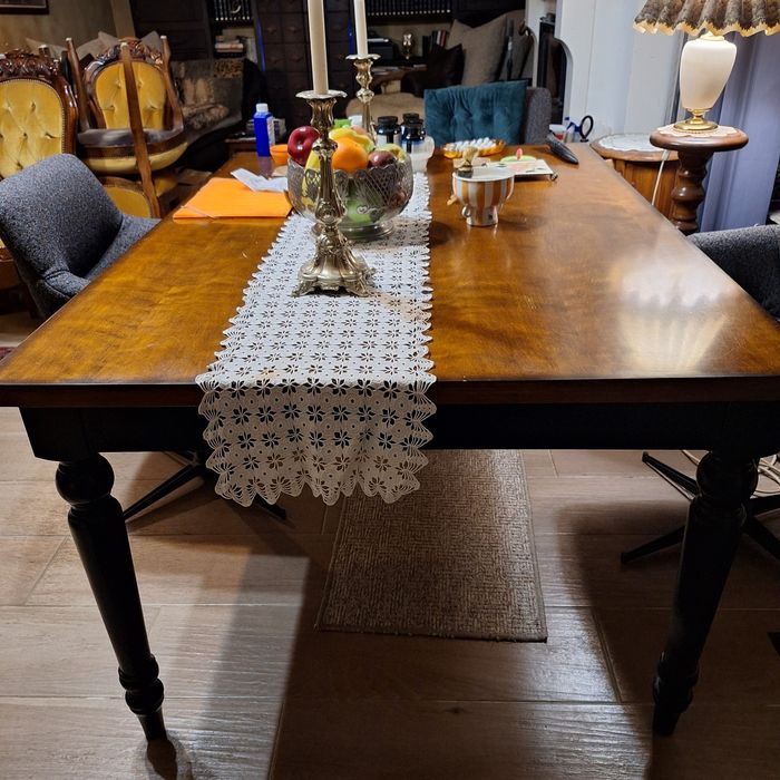 Трапезна маса с 4 стола