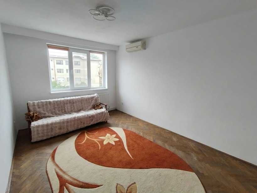 Vand apartament 2 camere ultracentral Tulcea