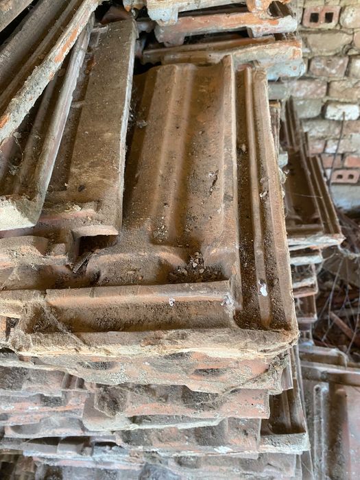 Цигли с два канала