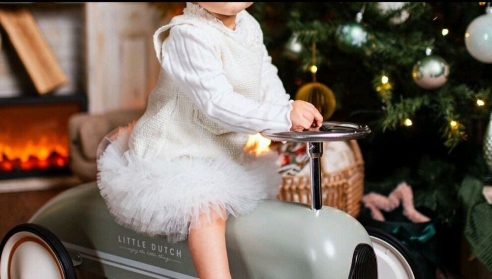 Прекрасна рокля 9-12 м.