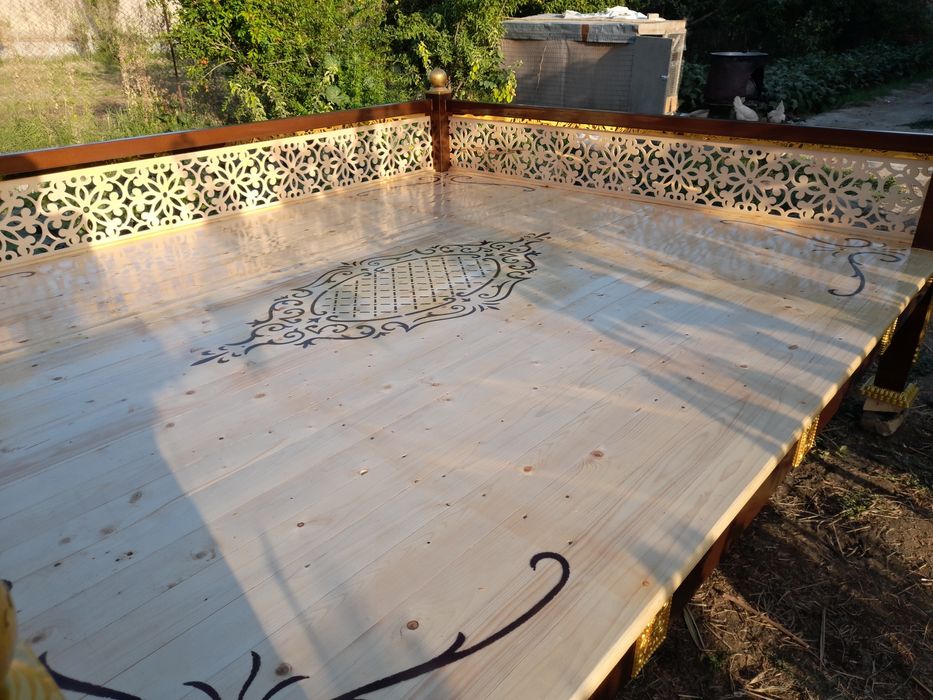 Крават карт сури