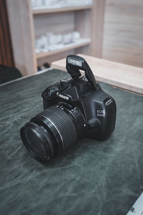 Фотоаппарат Камера Canon EOS 1200D 256GB