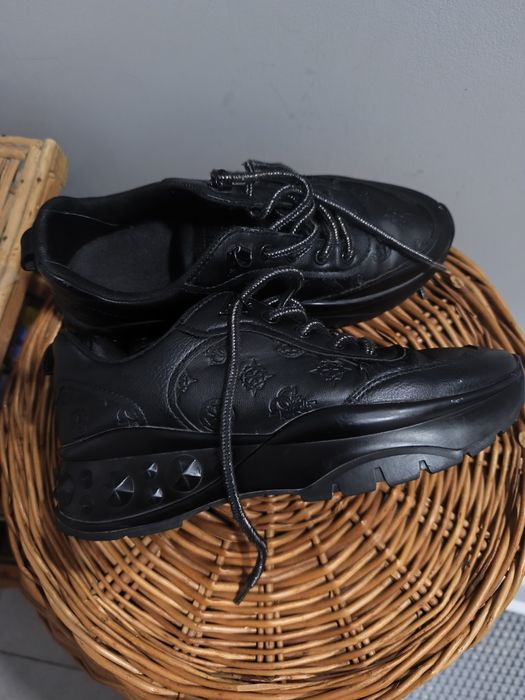 Маратонки на Guess естествена кожа