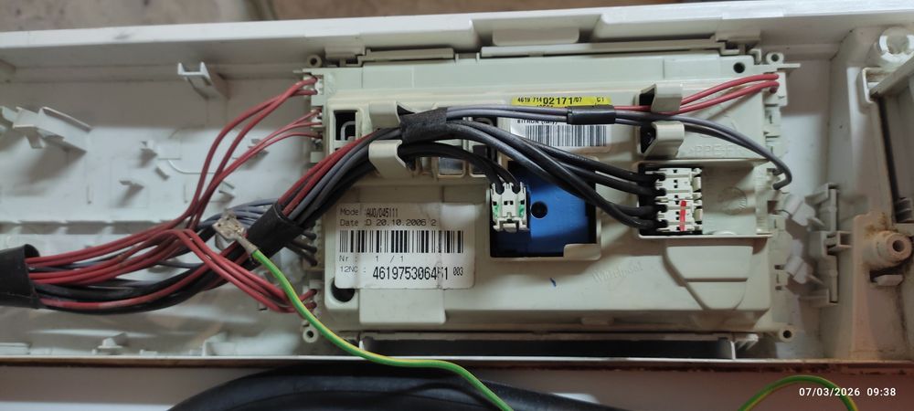 Части за пералня Whirlpool 40евро. за всичко