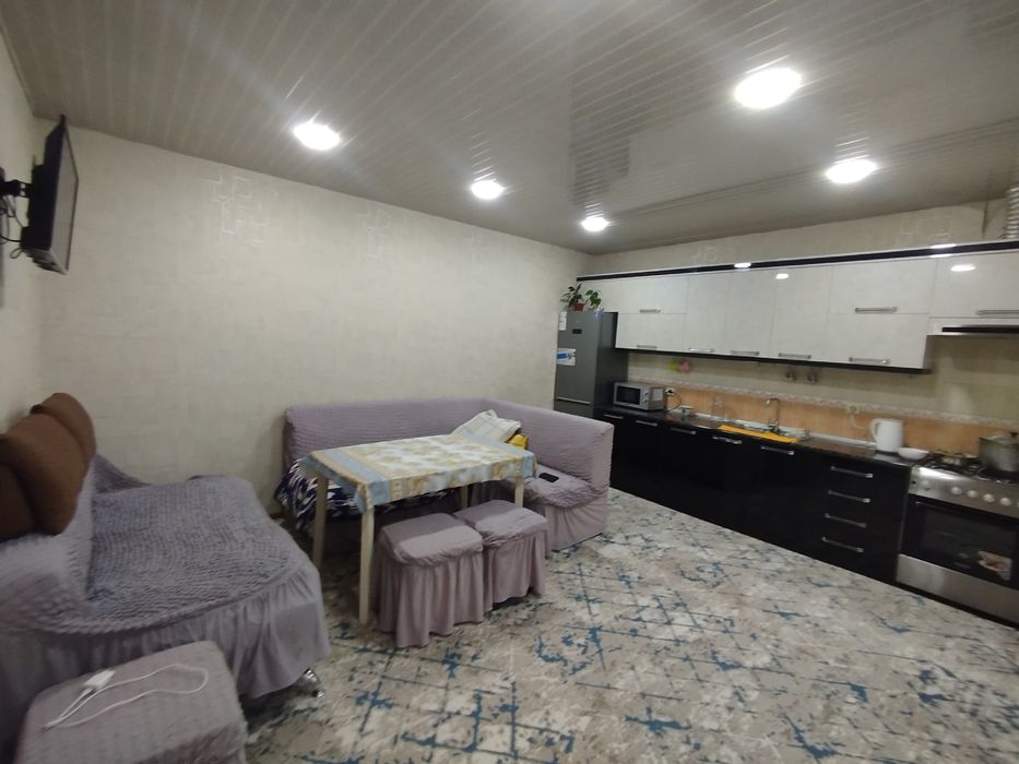 Тошкент тумани, Парвозда шинам 5.5 сотихли ҳовли сотилади!