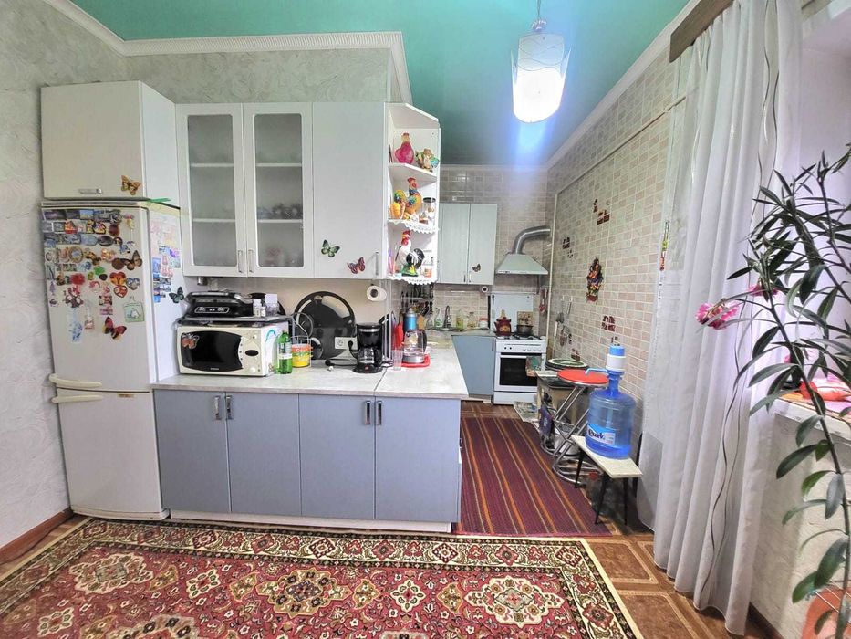 Большой дом в п.Заречный