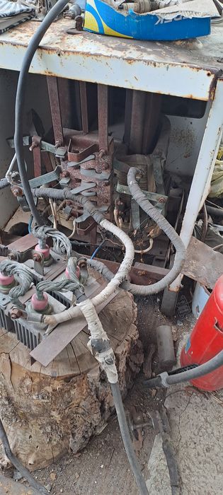 Продам сварочный аппарат 380в