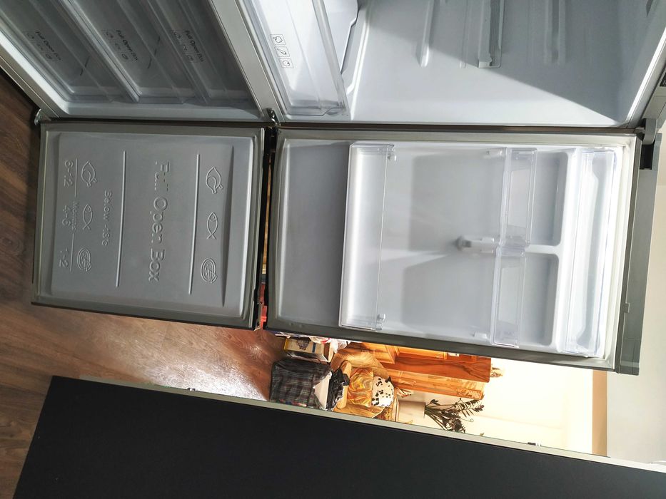 холодильник SAMSUNG  RB 29FRNDSA