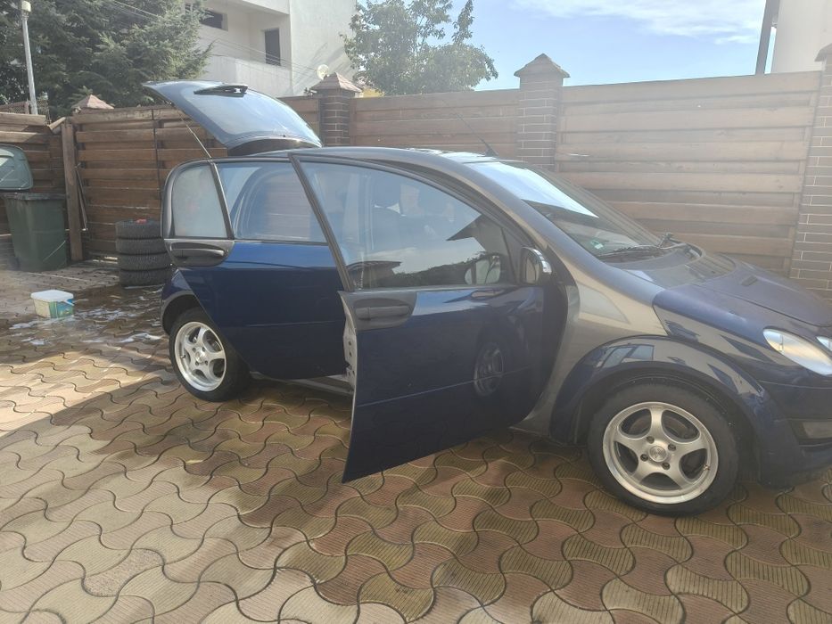 Dezmembrez Smart Forfour 454,