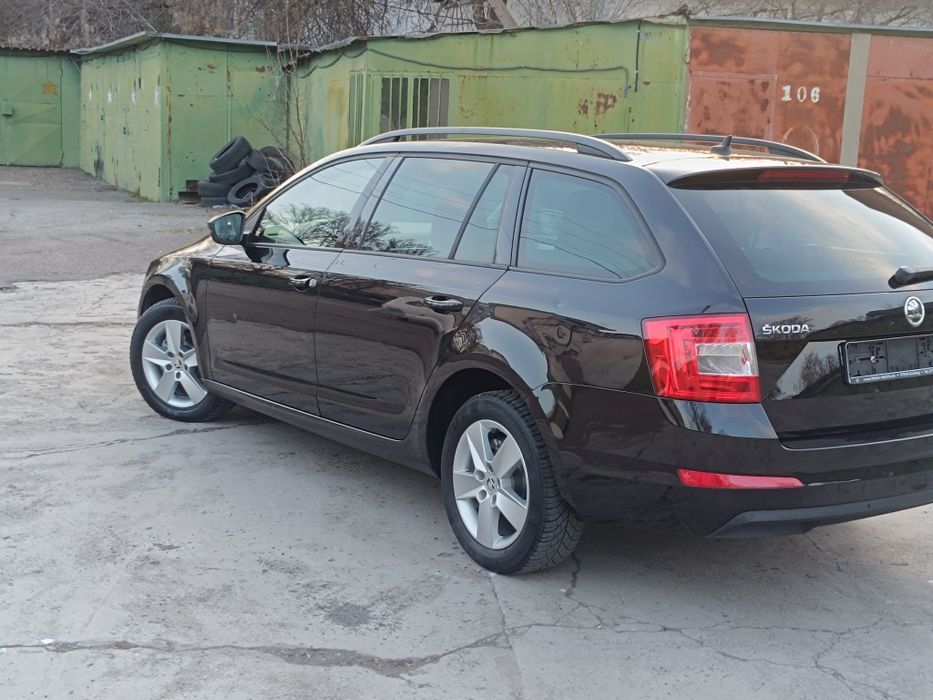 Skoda Octavia 1.6 diesel 110 cp an 2014