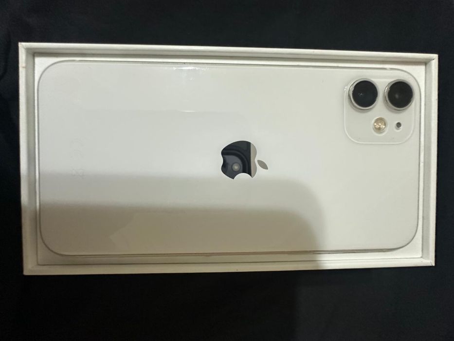 Продам Айфон11 64gb