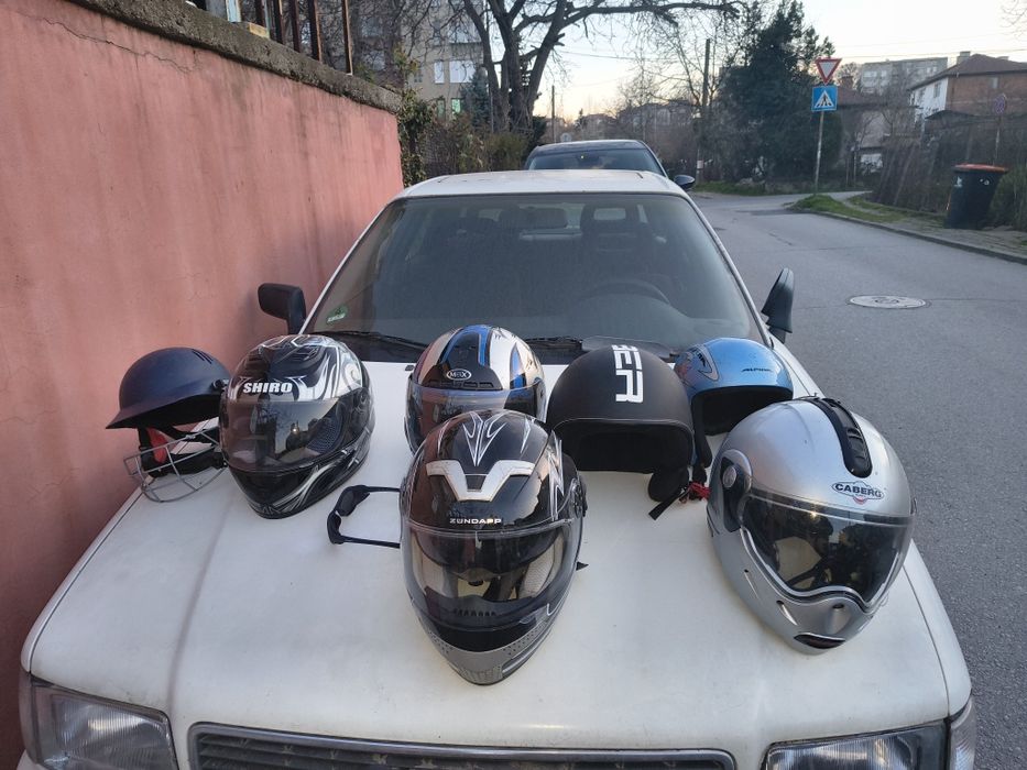 Мото каски  различни цени