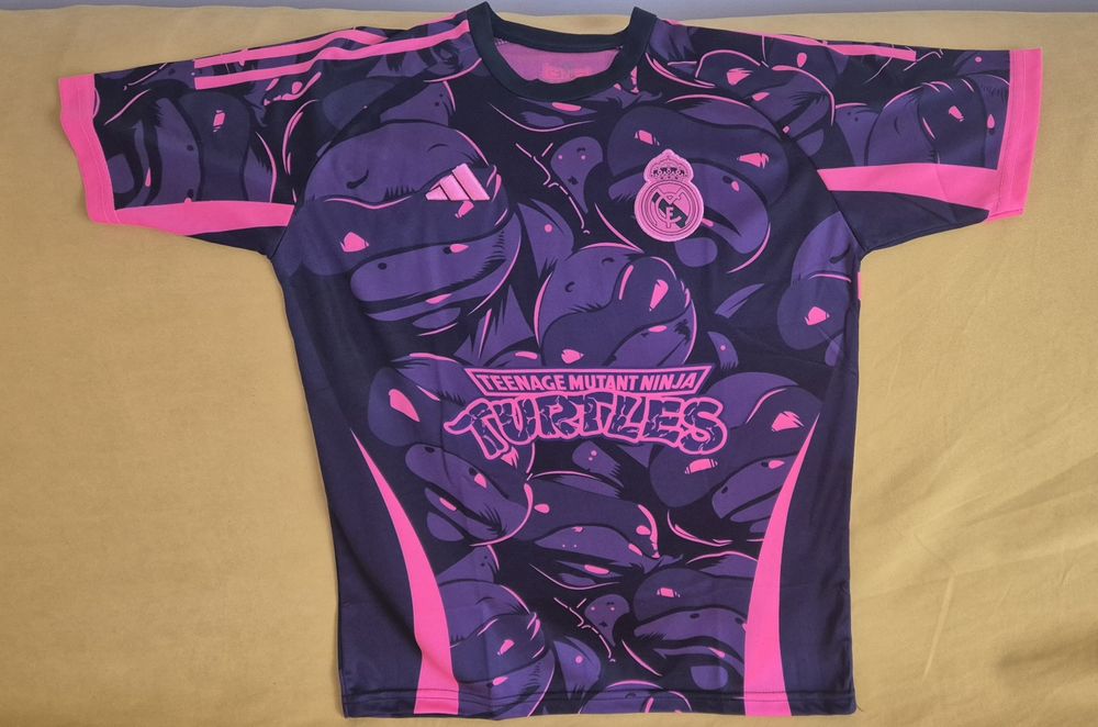 Set Echipament Mbappe