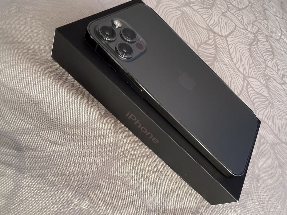 iPhone 12 pro графит