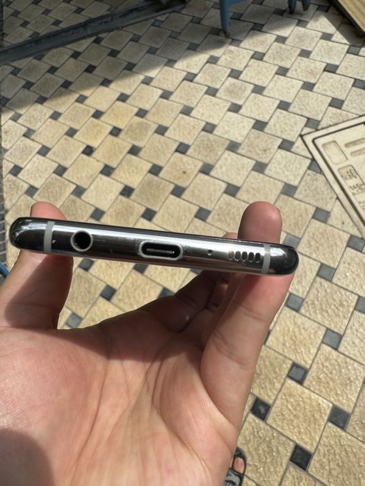 Samsung galaxy s10e
