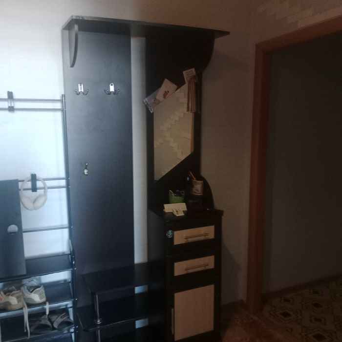 Мебель для прихожей .Вешалка