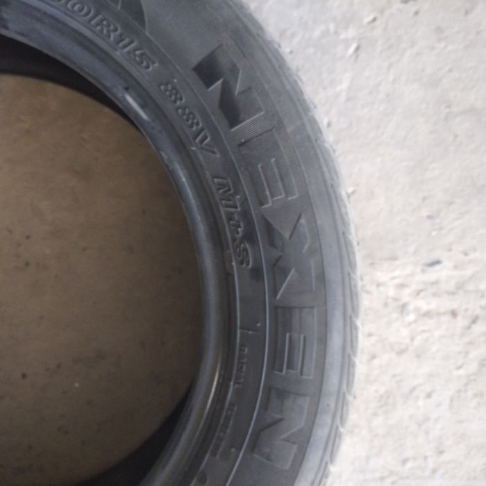 Балон сотилади ласеттида юрган тоза 195/60/15 срочно 4 таси