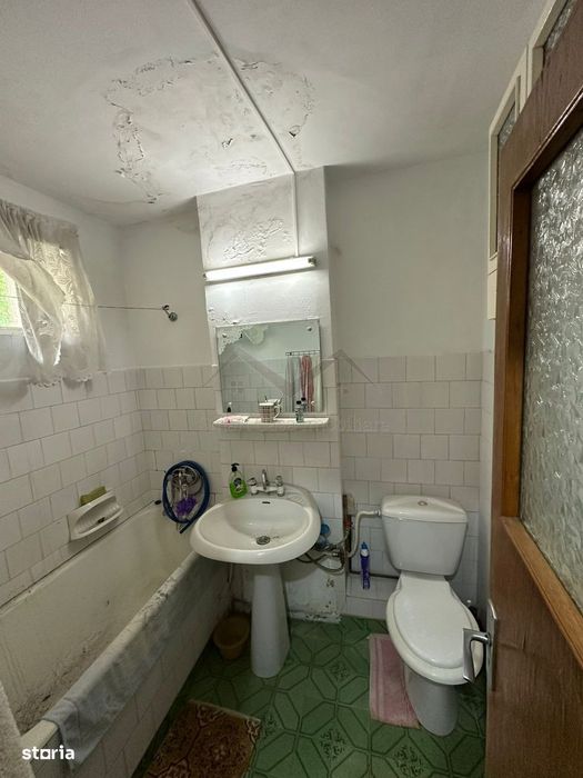 Apartament 2 camere semidecomandat tatarasi etajul 1