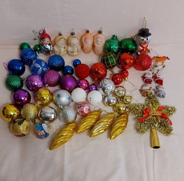 ёлочные игрушки. Есть 5 из СССР