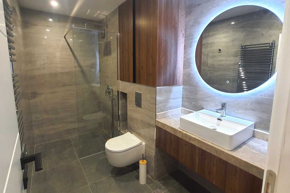 Дава се под наем Многостаен апартамент в Пловдив, Център - 200 кв.м за 1500 € - Снимка #13