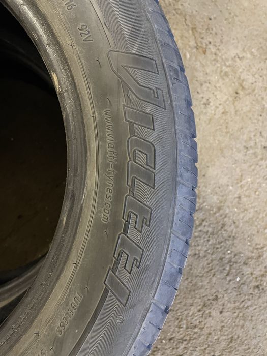 Продам автошины R16