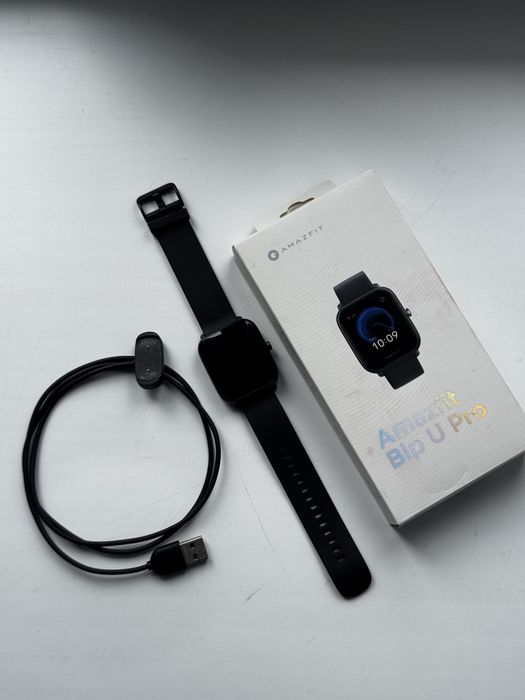 Смарт-часы amazfit