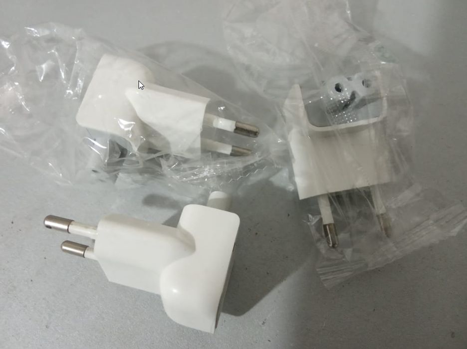 Евро-вилка на зарядку макбука ( переходник )