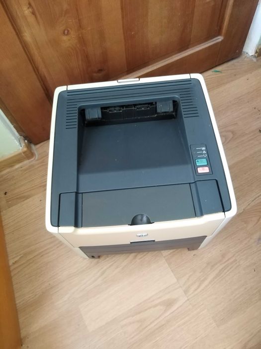 Imprimante laser HP 3005dn si HP 1320n, cu duplex, retea