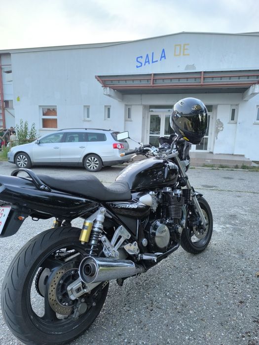 Vând Yamaha XJR 1300    /( Hornet, Kawasaki Z, Naked, Honda Cb)