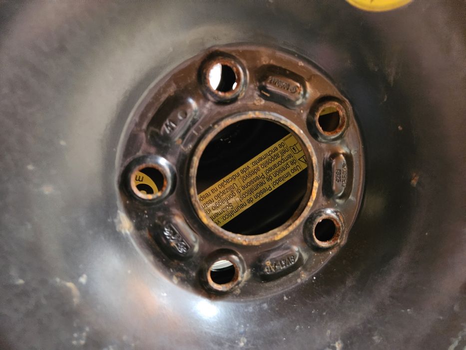 Резервна гума патерица за Ford Kuga 155 70 17