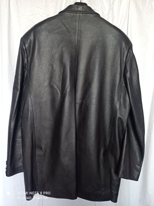 Официални костюми