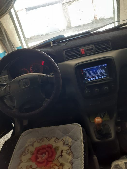 Продам Honda CR-V