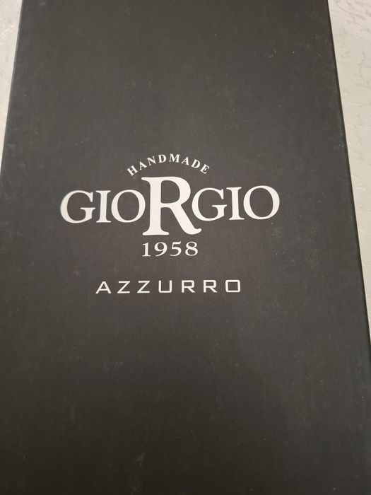 Продам мужскую обувь