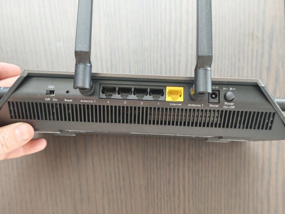 Router Netgear Nighthawk X4S AC2600 R7800