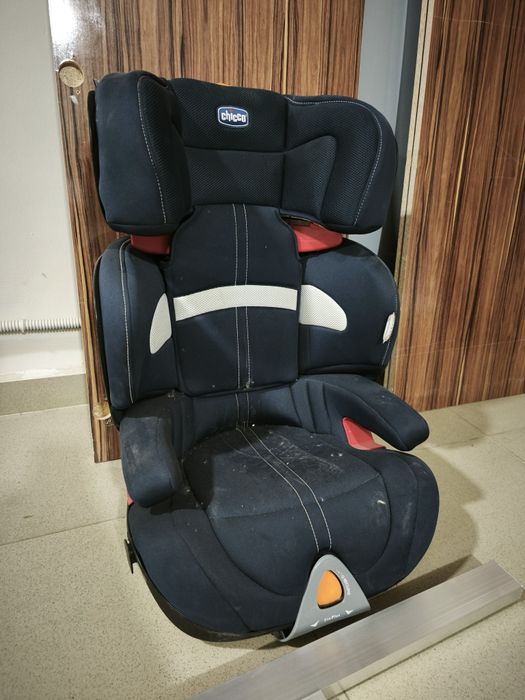Детское автокресло