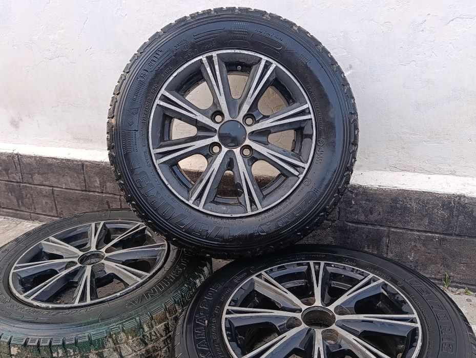 Продаются Диски.