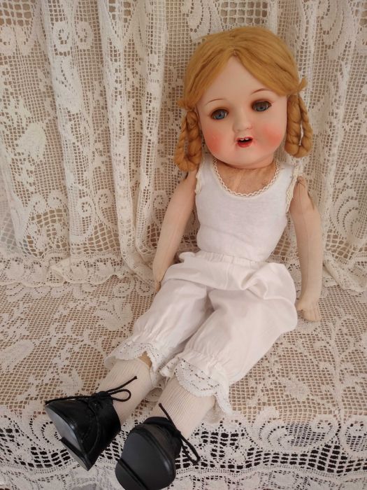 Papusa de portelan Armand Marseille 966, 60cm