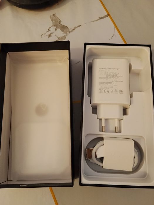 Продам Vivi v 50 light