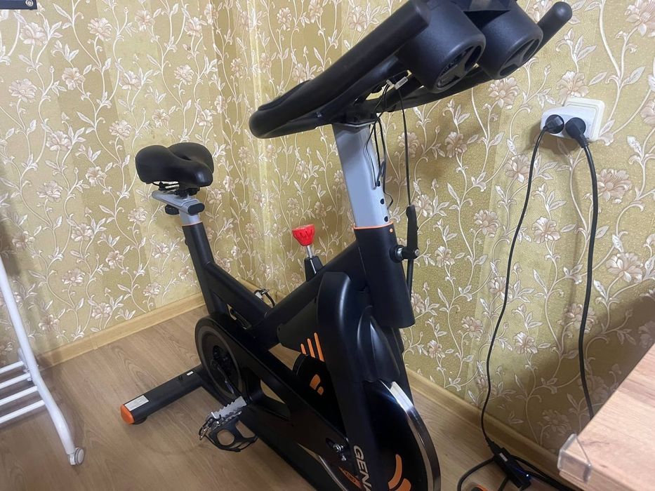 Велотренажер Genau