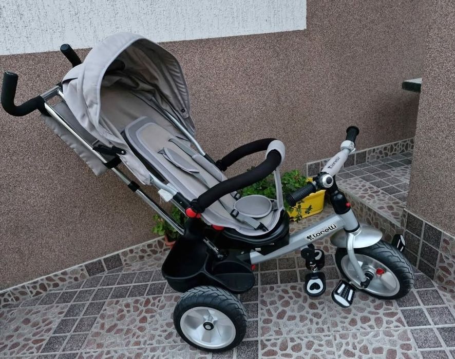 Триколка "Lorelli", в отлично състояние!