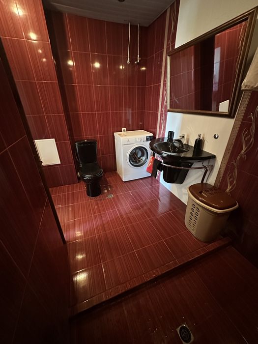 Дава се под наем Двустаен апартамент в Хасково, Център - 105 кв.м за 408 € - Снимка #6