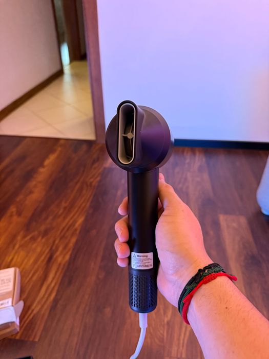 Професионален ултразвуков сешоар с негативни йони