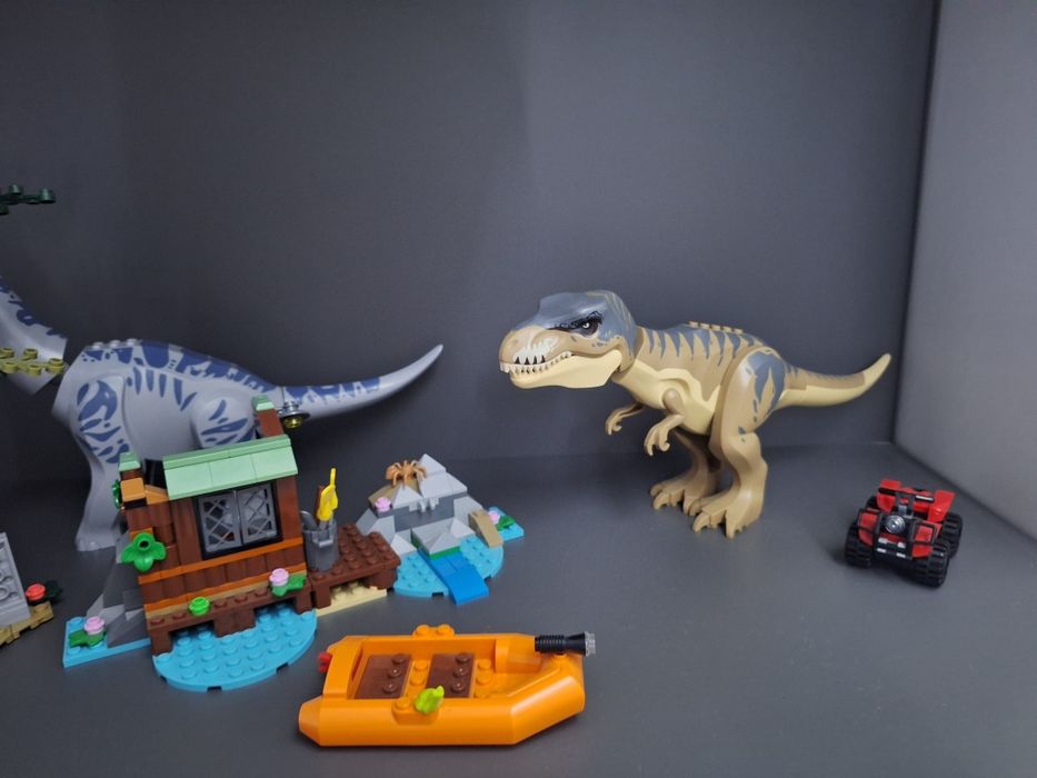 Лего динозавры оригинал