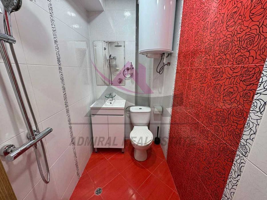 Дава се под наем Двустаен апартамент в Варна, Цветен квартал - 60 кв.м за 500 € - Снимка #3