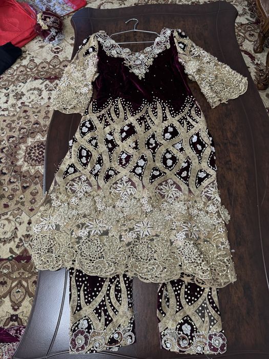 Ko’ylak ishton qalpoqchasi bilan