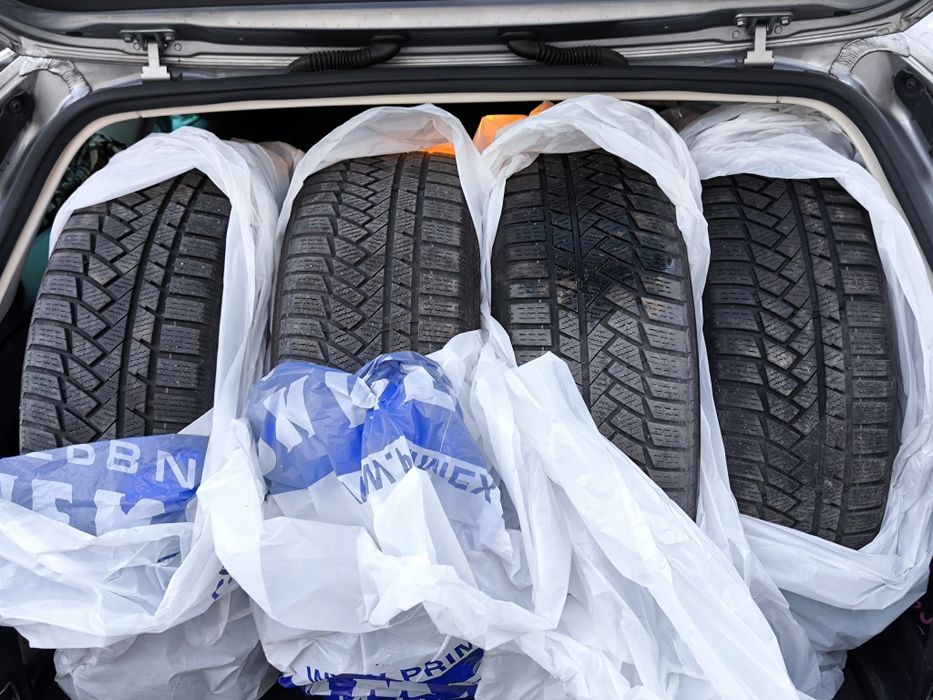 4 бр. Зимни гуми Continental TS 850 215/55/17