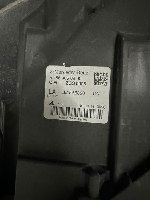 Ляв фар Mercedes GLA W156 Led High Performance