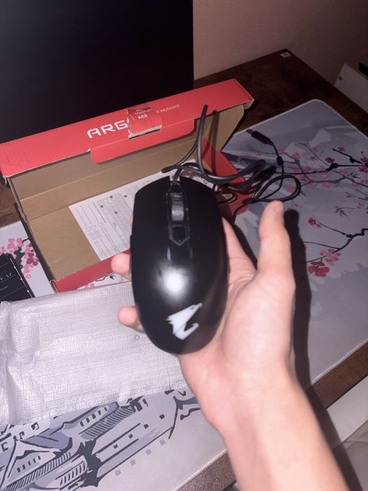 Продам Клавиатура,Мышь,коврик