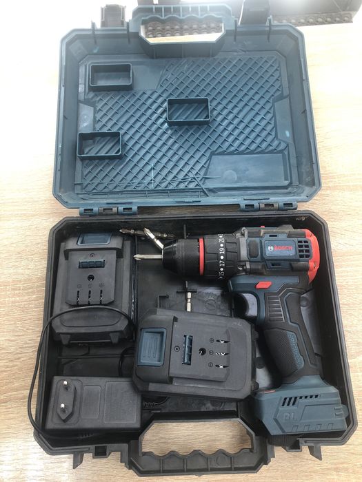 Шуруповерт Bosch Brushles (A4)