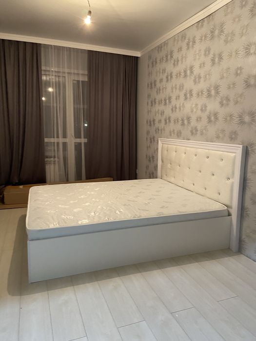 Продам кровать в хорошем состоянии